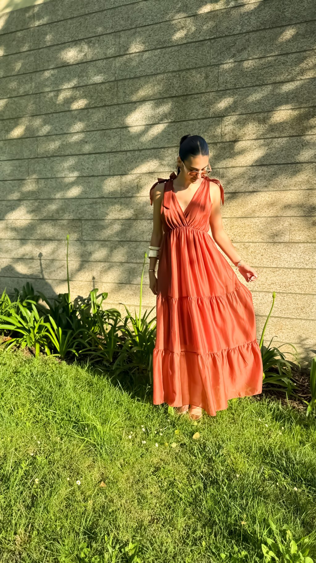 Vestido com Laços